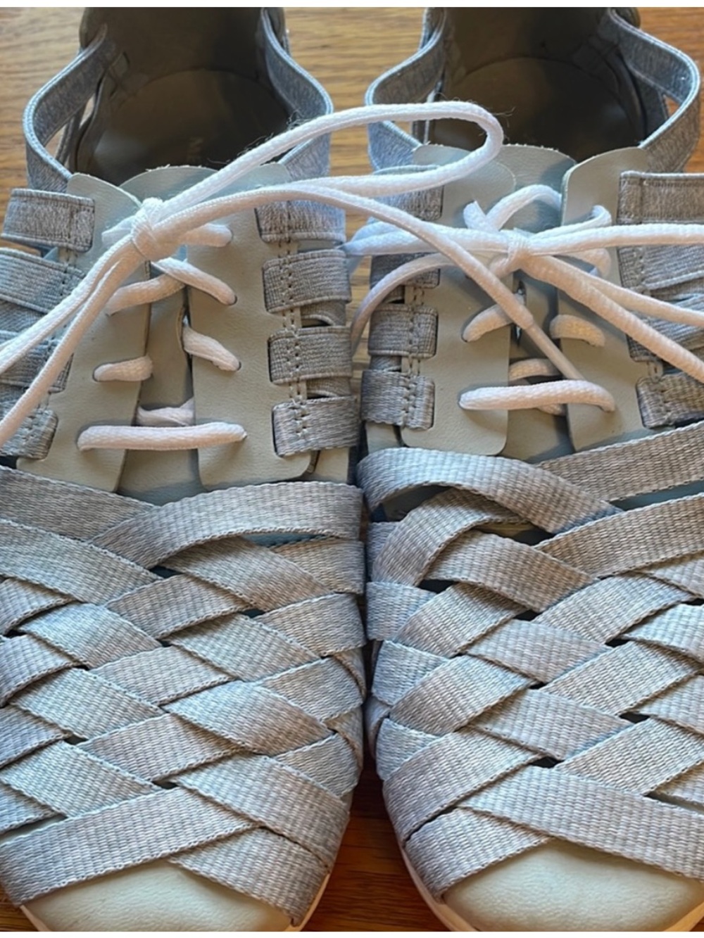 Merrell Flora Kye Weave Women's Light Gray Woven Lace-Up Casual Walking Shoes